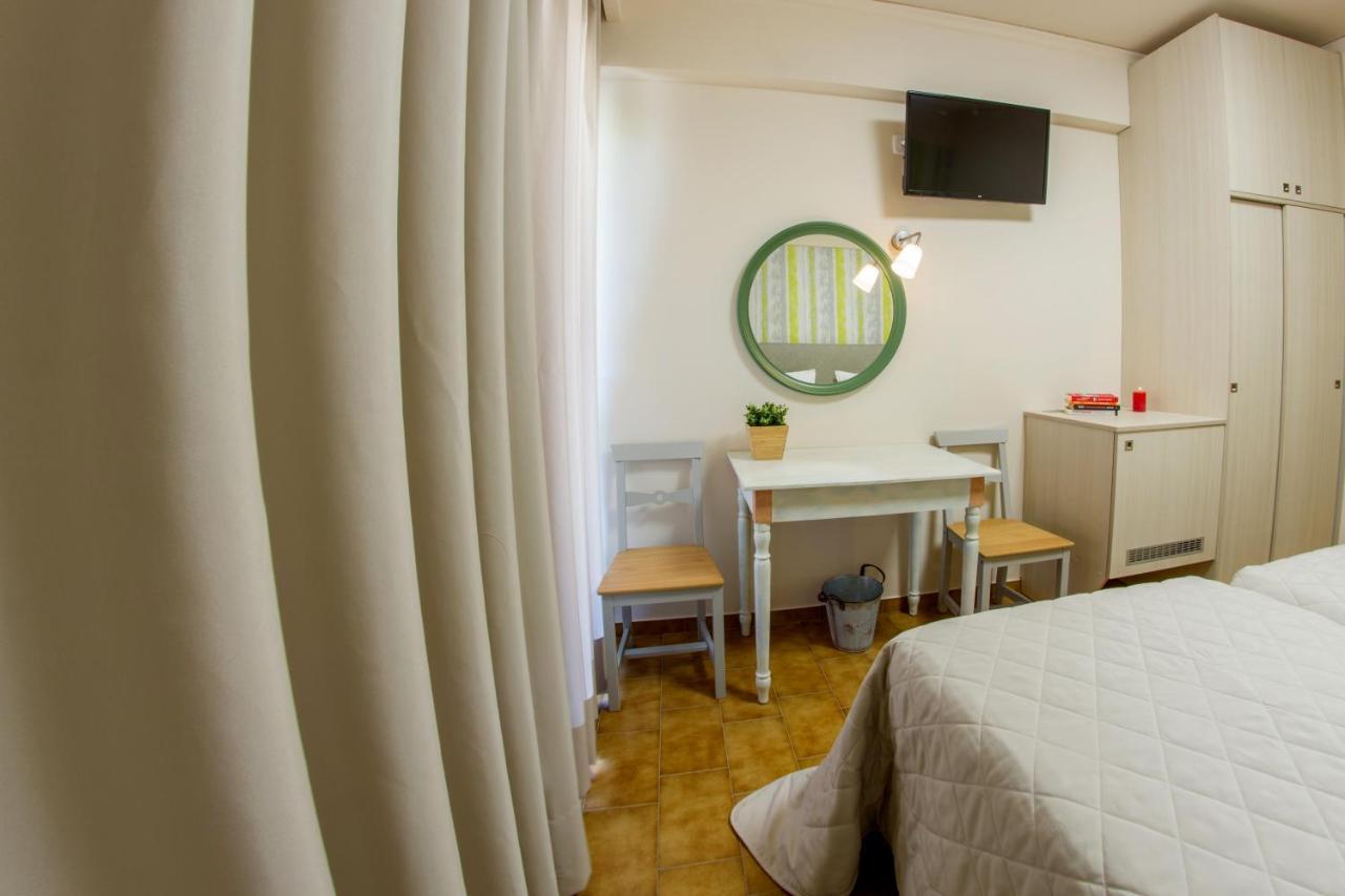 Pitsakis Hotel Толон Экстерьер фото